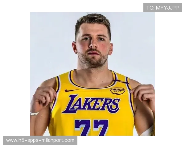 东契奇三双统治赛场 哈克斯火力全开湖人新援惊艳亮相 西部第三易主 东契奇三双统治赛场 哈克斯火力全开湖人新援惊艳亮相 西部第三易主