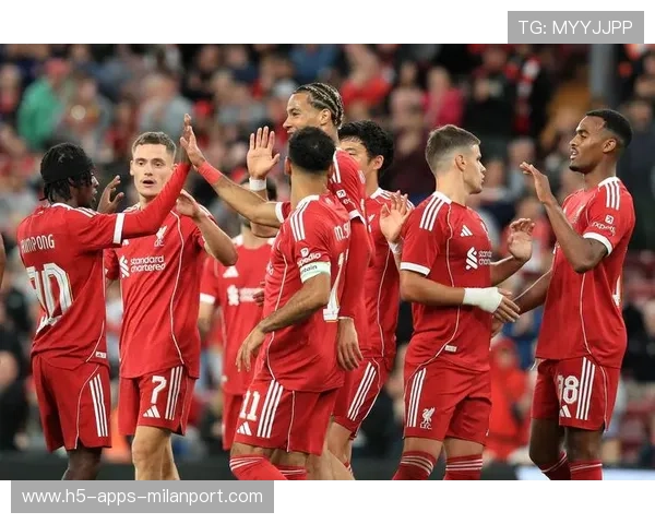 利物浦新赛季阵容缺陷显现,战术需重构 利物浦新赛季阵容缺陷显现,战术需重构