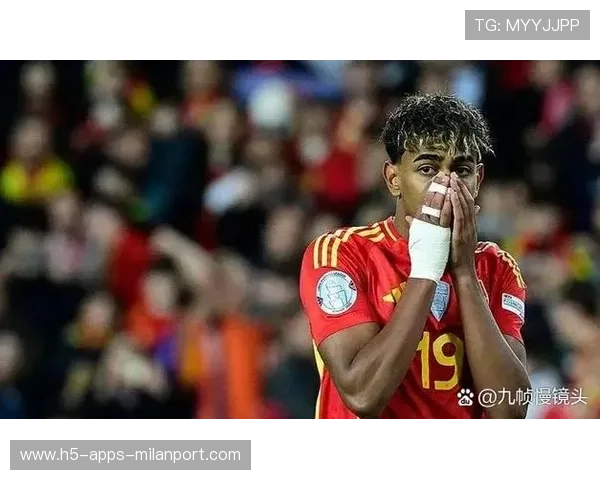 亚马尔连续变向突破防守